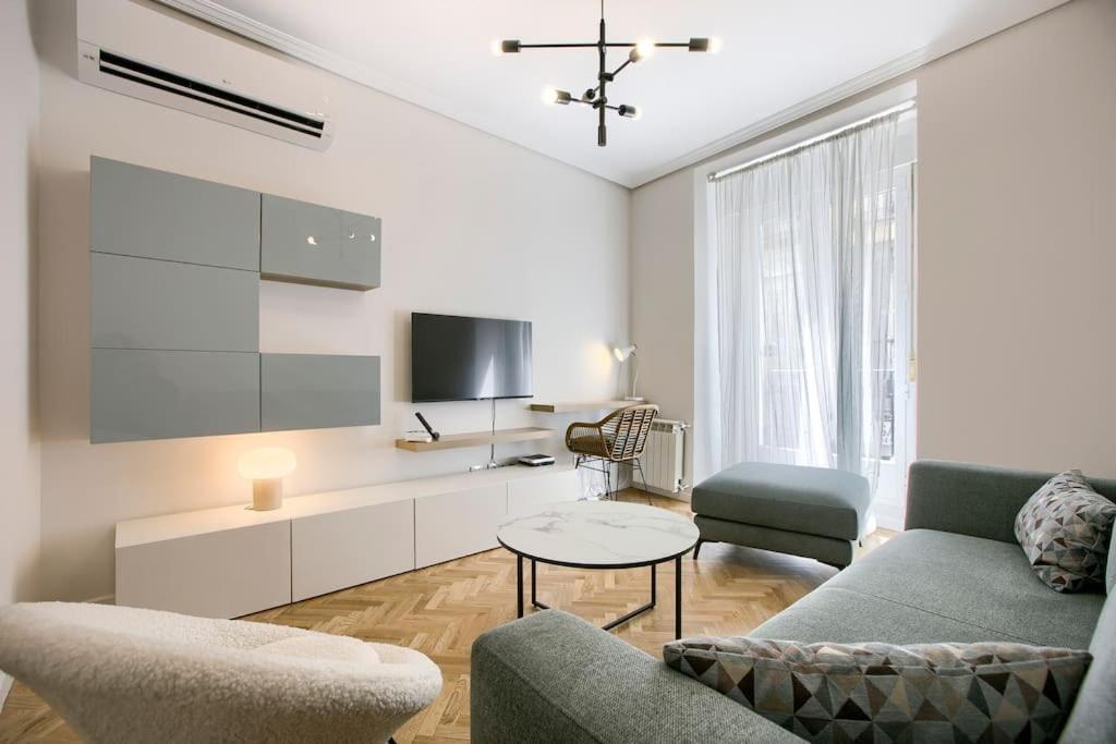 מדריד New&Beatiful&Central Apartment*El Balcon De Chueca מראה חיצוני תמונה